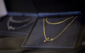 Queens of Tallinn turniirivõitjaid ootavad unikaalsed kaelakeed